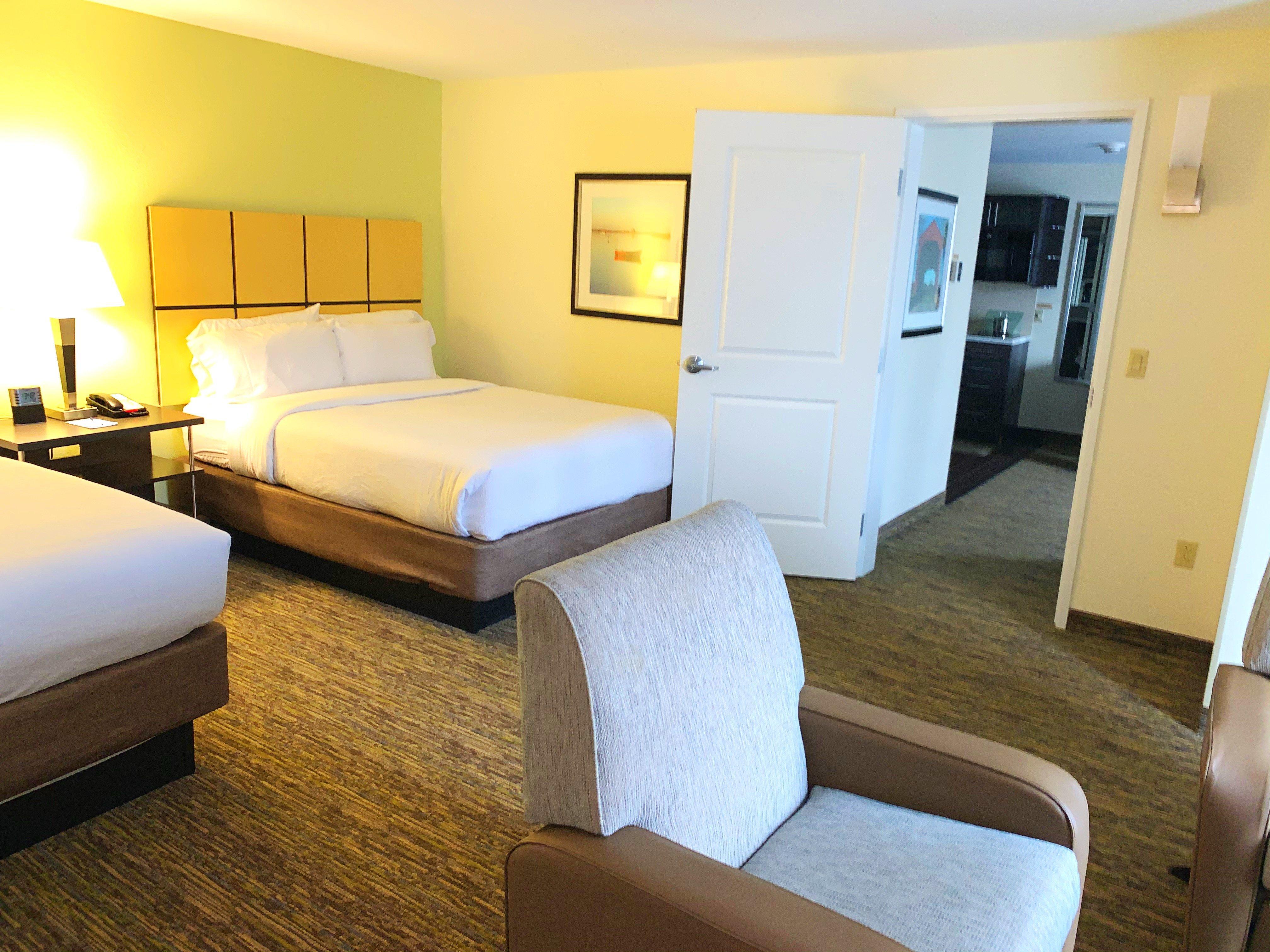 Candlewood Suites Belle Vernon By Ihg Buitenkant foto