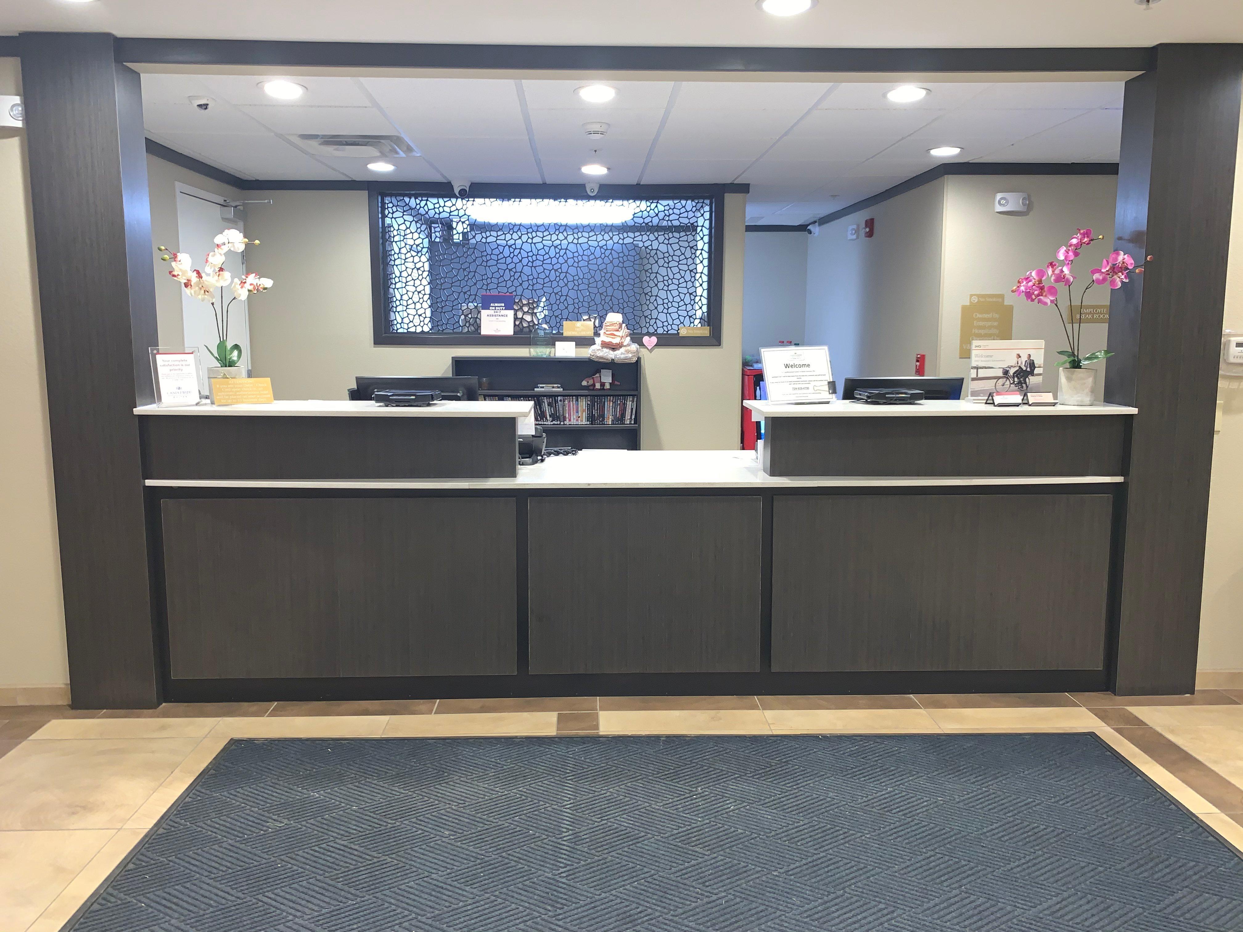 Candlewood Suites Belle Vernon By Ihg Buitenkant foto
